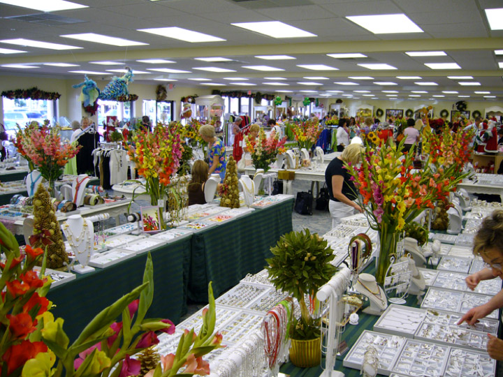 Store interior at US 41 Naples Location