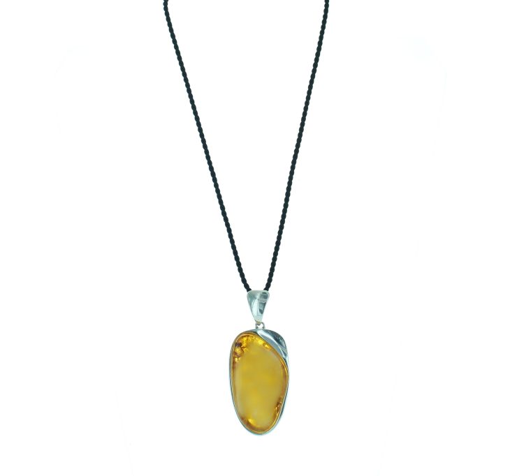 A photo of the 925 Sterling Silver Amber Pendant product