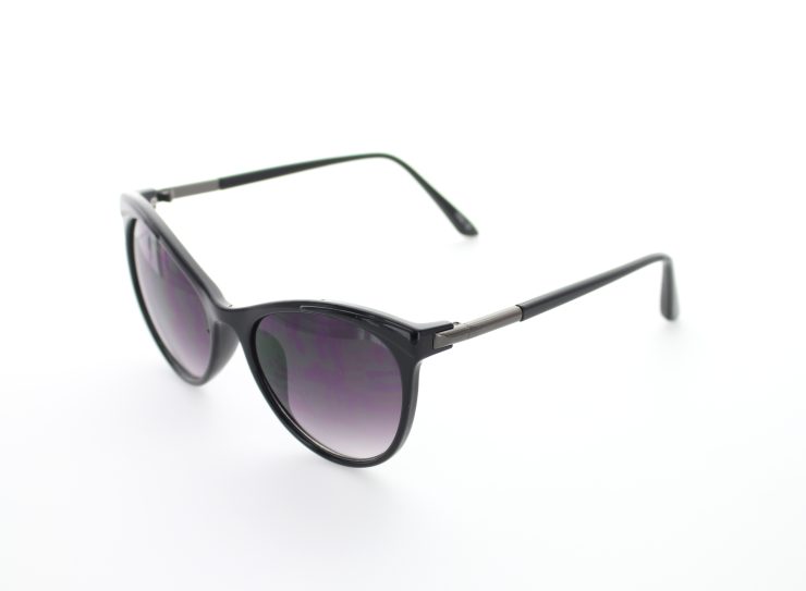 A photo of the Fashion Sunglasses product