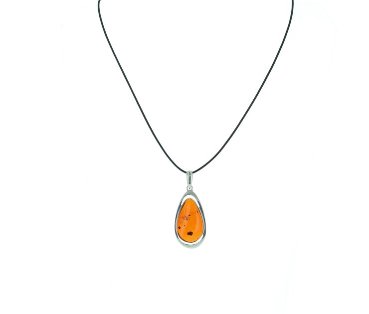 A photo of the 925 Sterling Silver Amber Pendant product