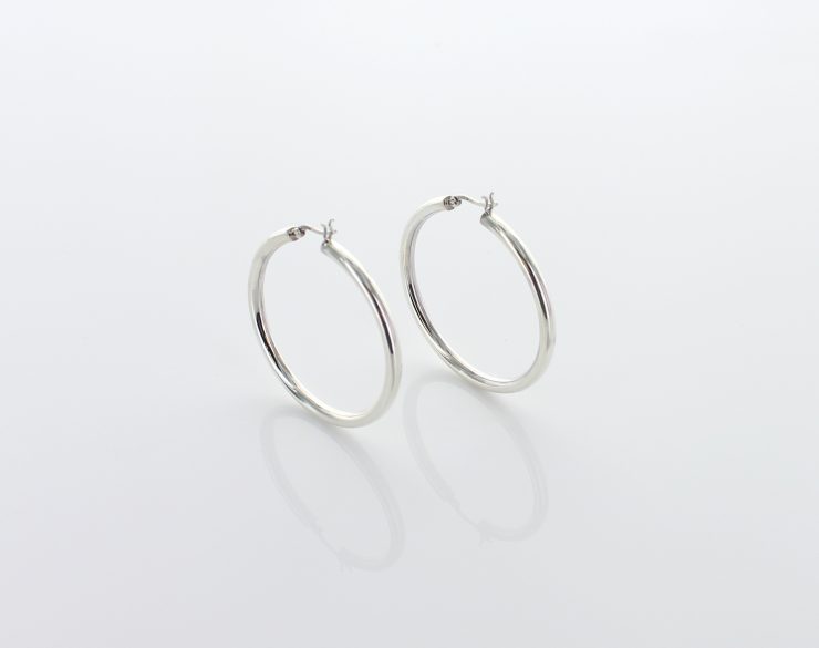 A photo of the 925 Sterling Silver Hoops product