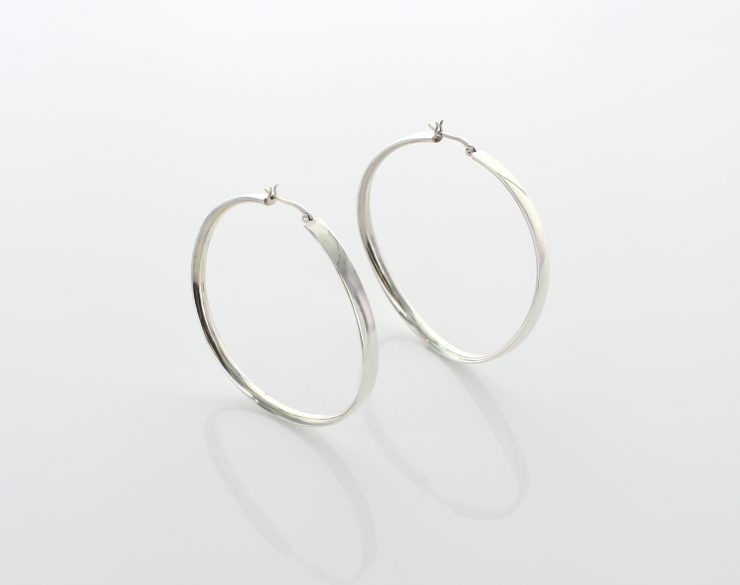 A photo of the 925 Sterling Silver Hoops product