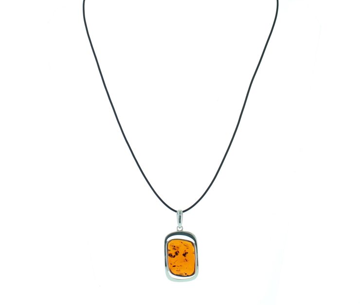 A photo of the 925 Sterling Silver Amber Pendant product