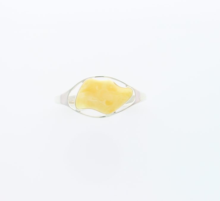 A photo of the 925 Sterling Silver Amber product