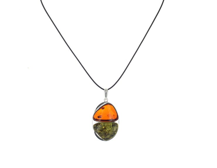 A photo of the 925 Sterling Silver Amber Pendant product