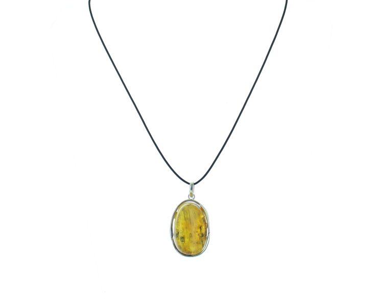 A photo of the 925 Sterling Silver Amber Pendant product