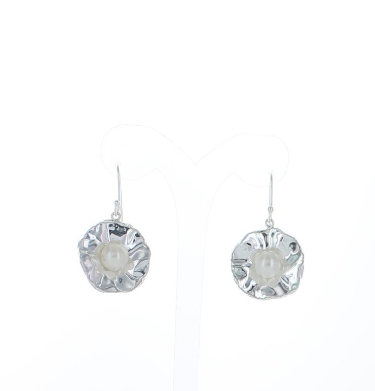 A photo of the Sterling Silver Mother of Pearl Earrings product