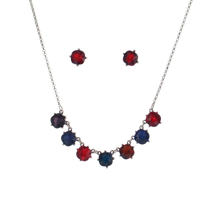 A photo of the Gemstone Necklace product