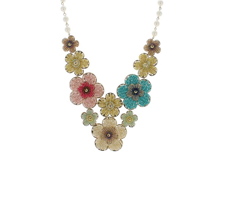 A photo of the Garden Necklace product