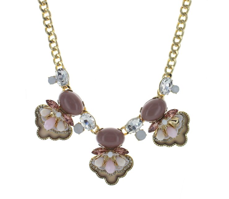 A photo of the Puce Royal Necklace product