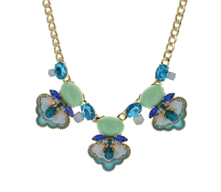 A photo of the Turquoise Royal Necklace product
