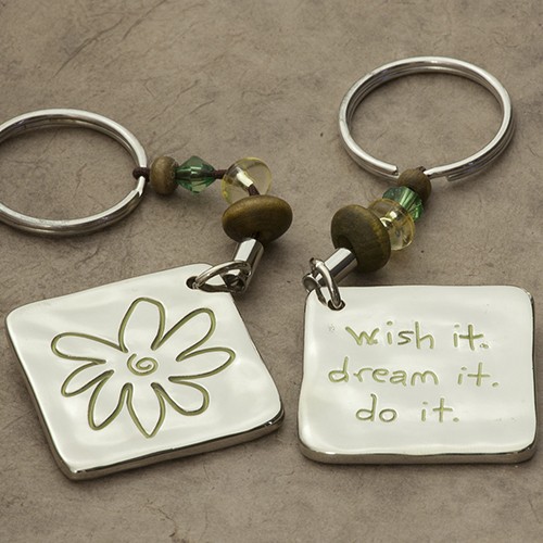 A photo of the "Wish It Dream It Do It" Keychain product