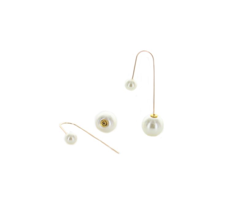 A photo of the Long Pearl Peekaboo Earrings product