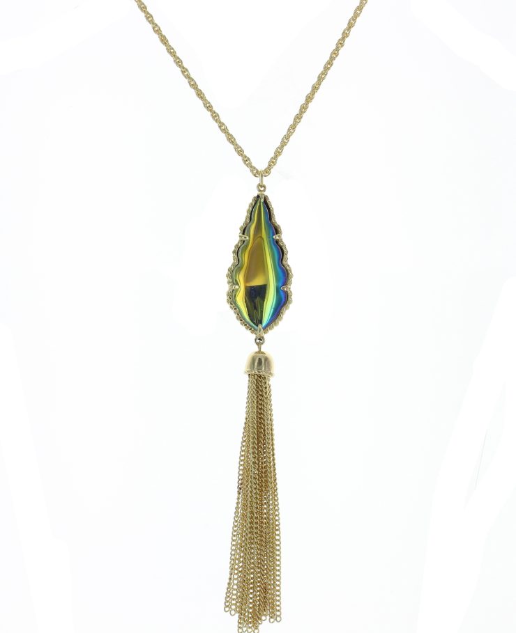 A photo of the Translucent  Tassel Necklace product