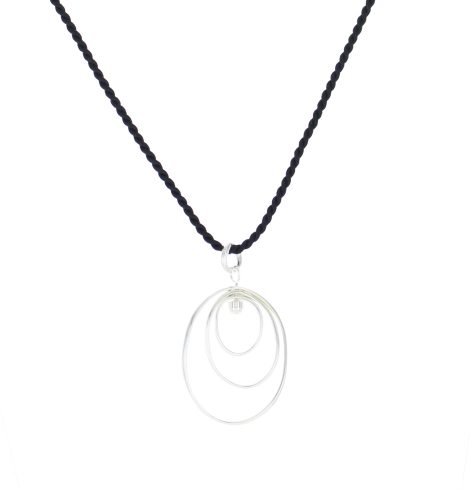 A photo of the Oval Rings Pendant product