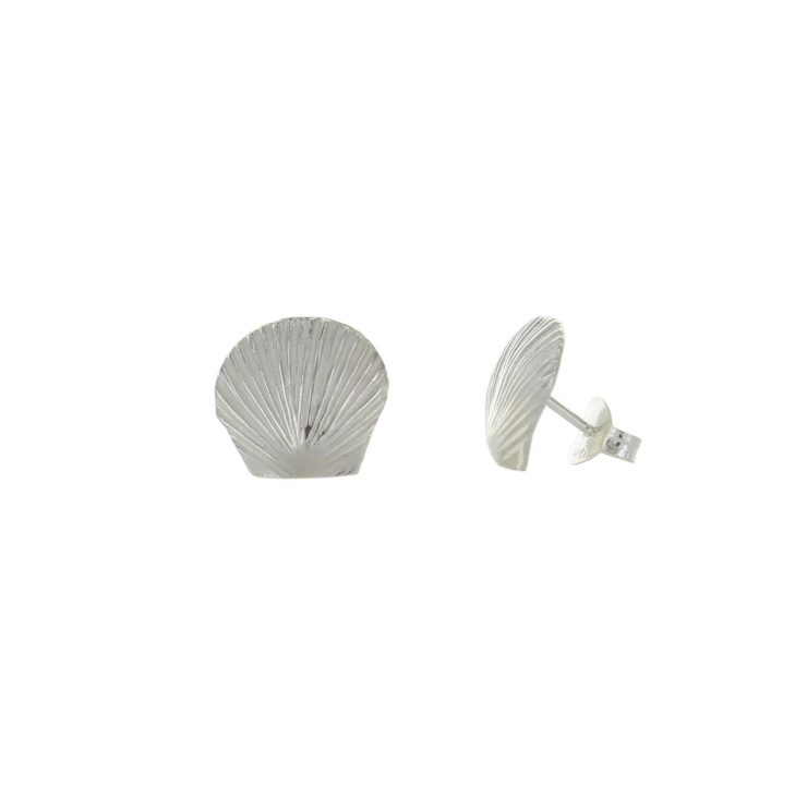 A photo of the Scallop Shell Studs product