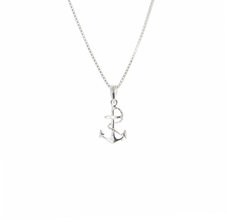 A photo of the Small Anchor and Rope Pendant product