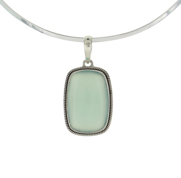 A photo of the Aquamarine On Rope Sterling Silver Frame Pendant product