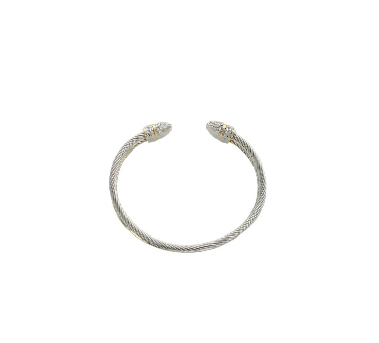 A photo of the Multistrand Golden Oval Bracelet product