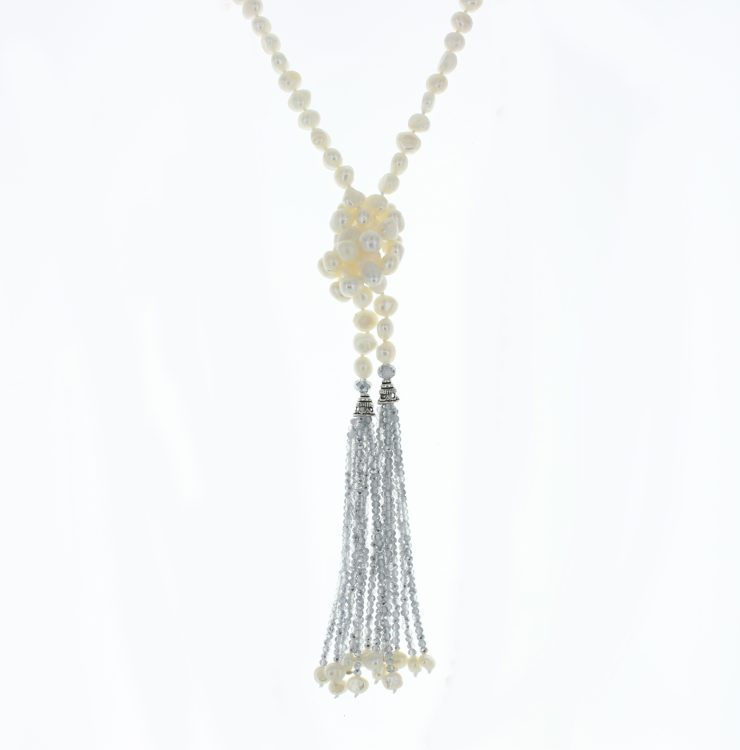 A photo of the Pearls & Silver Crystals Necklace product