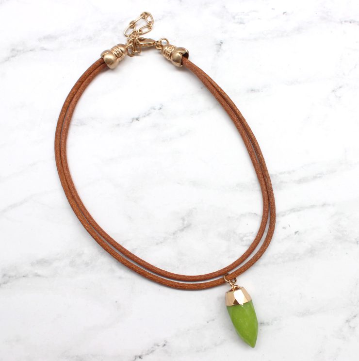 A photo of the Brown Choker product