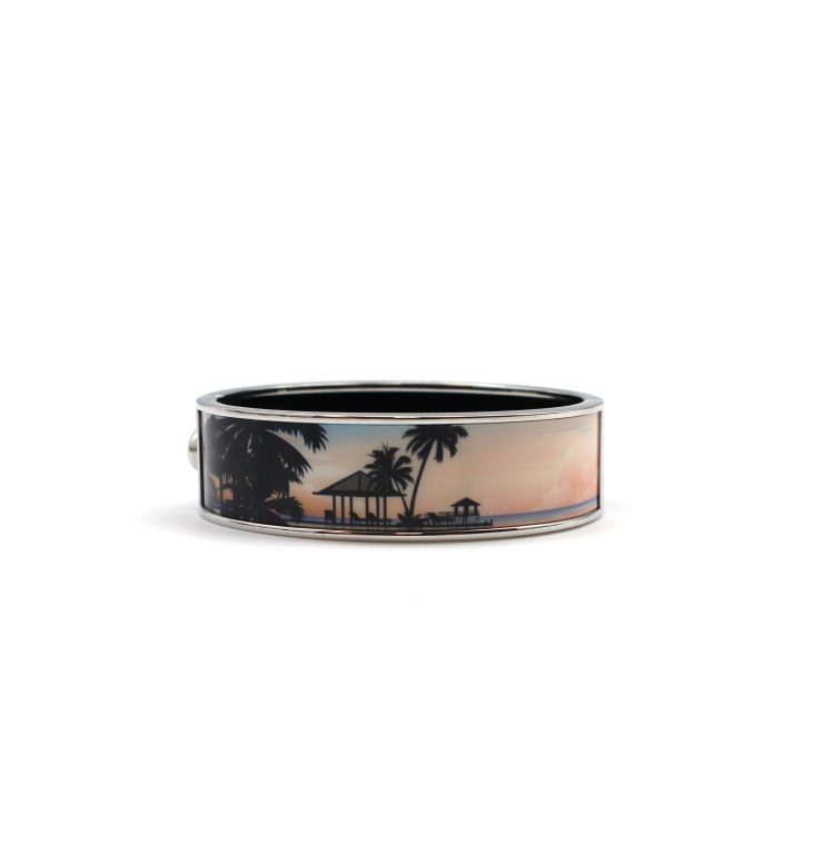 A photo of the Sunset Cuff product