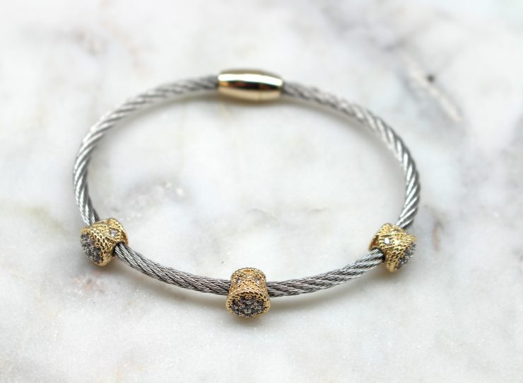Wiilkac Two-Tone Cable Cuff Bracelet For Women - Silver & Gold Twisted Wire Bangle With Hook Clasp, Vintage Jewelry Gift