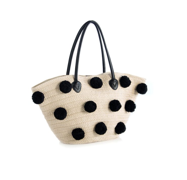 A photo of the Valeria Tote product
