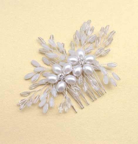 A photo of the Blushing Bride Hair Comb product