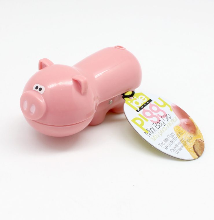 A photo of the Oink Oink Chip Clip product