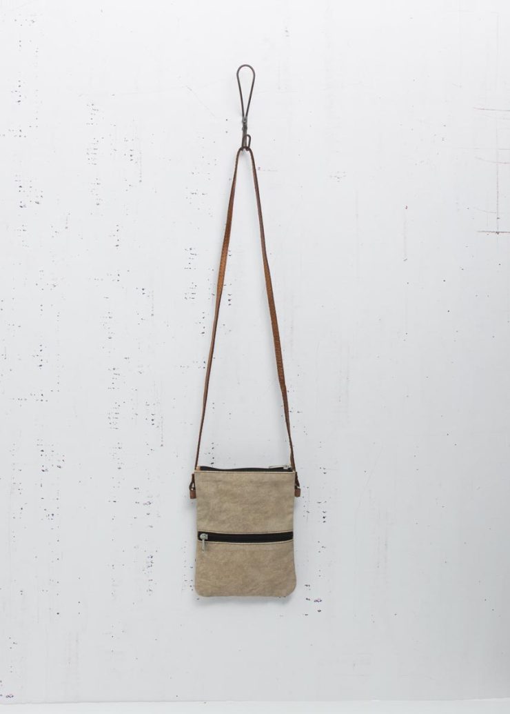 A photo of the Rosabella Cross Body Purse product