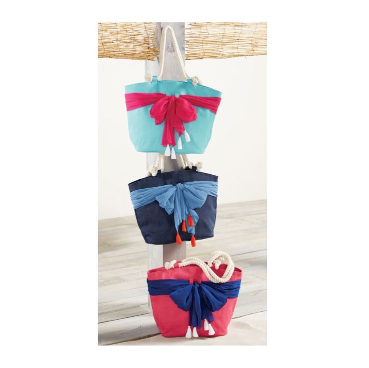A photo of the Sarong Along Tassel Tote product