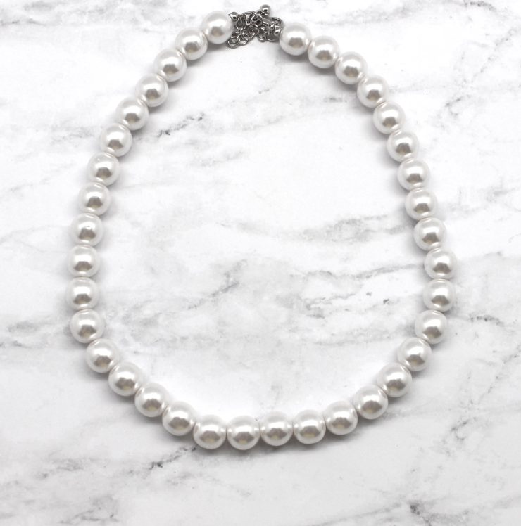 A photo of the The Classic Pearl Necklace White product