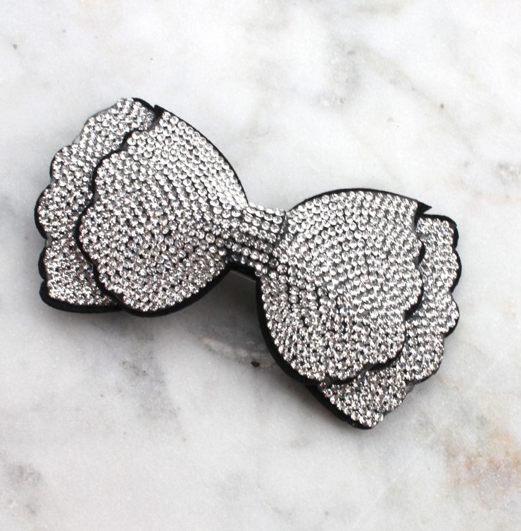 A photo of the The Glam Barrette product