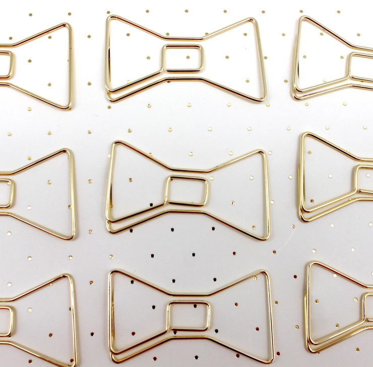 A photo of the Bow Tie Paper Clips product