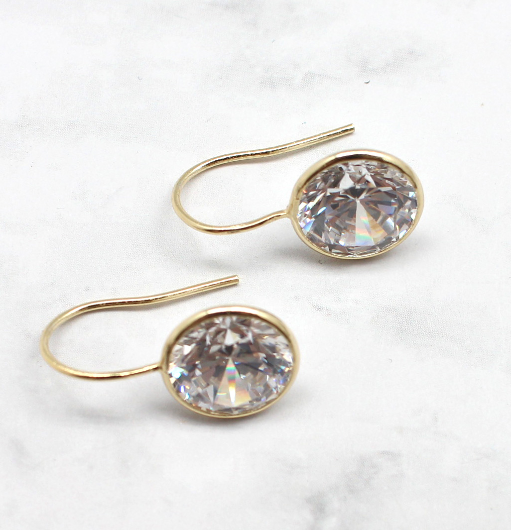 The Simple Chic Earring Best of Everything Online Shopping