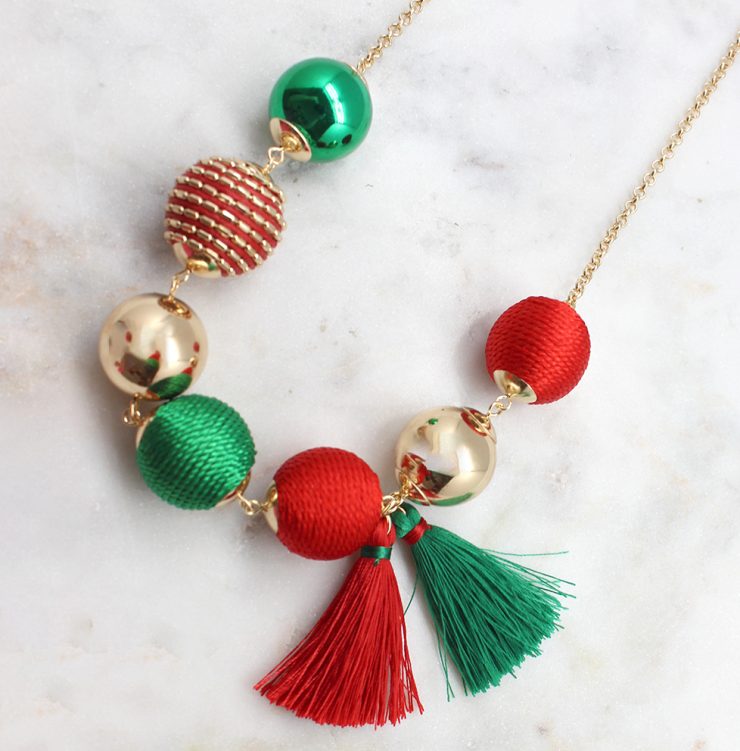 A photo of the Christmas Bubble Necklace product
