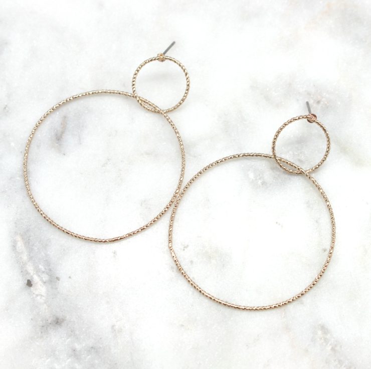 A photo of the Endless Elegance Hoops product