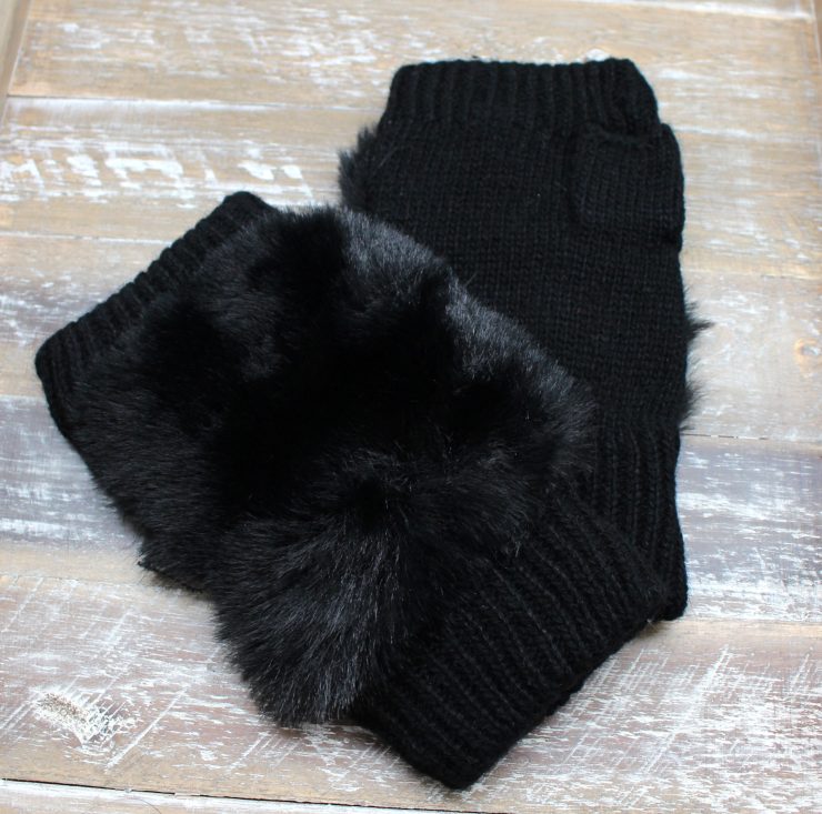 A photo of the Faux Furry Gloves product