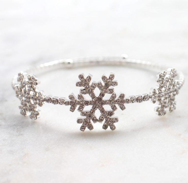 A photo of the Snowstorm Bracelet product