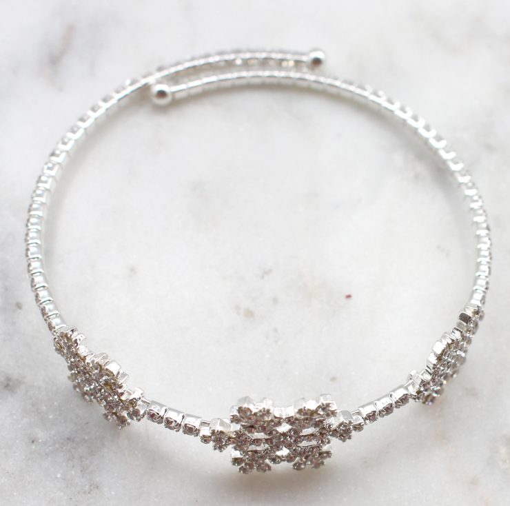 A photo of the Snowstorm Bracelet product