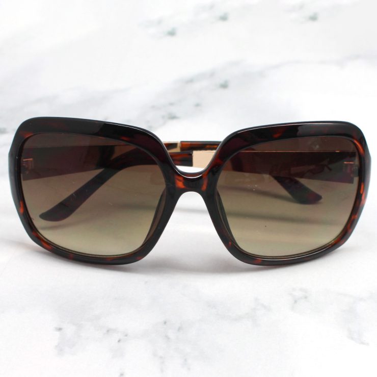 A photo of the Square On Sunglasses product