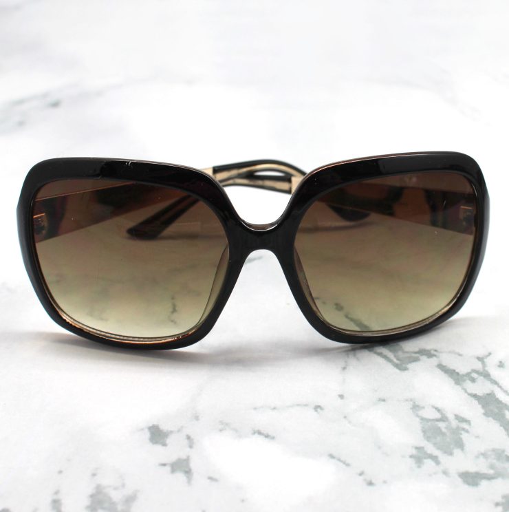 A photo of the Square On Sunglasses product