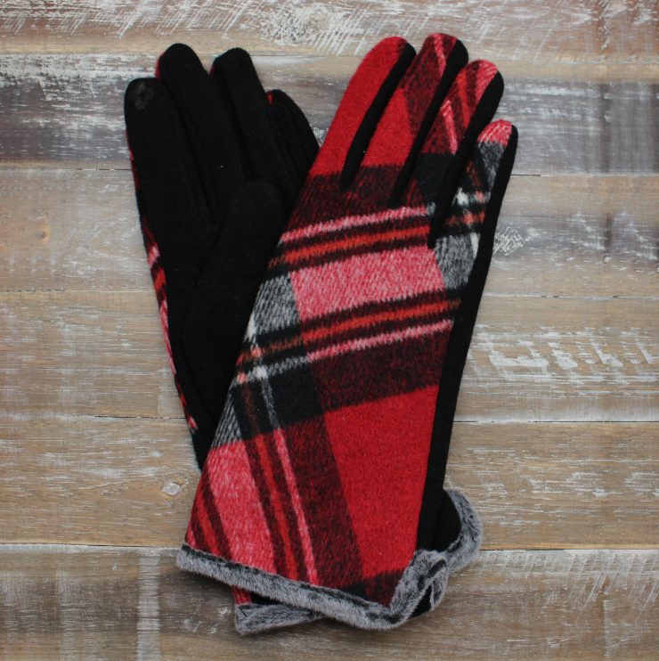 A photo of the Perfect Plaid Gloves product