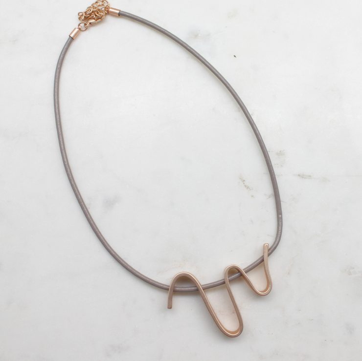 A photo of the Pulse For Fashion Necklace product