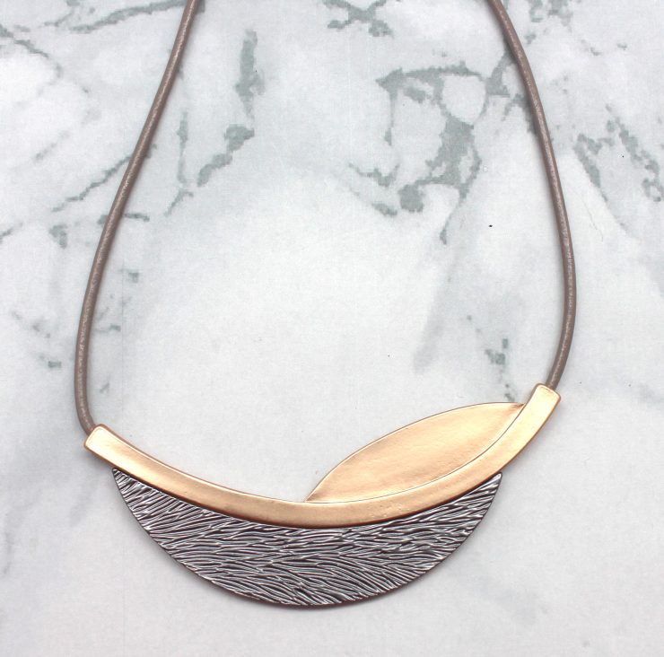 A photo of the Textured Plate Necklace product