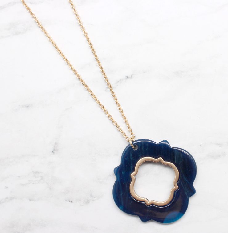 A photo of the Lee Necklace product