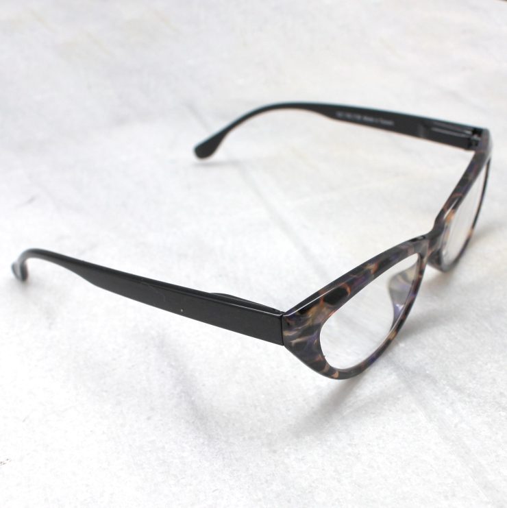 A photo of the Reading Glasses product