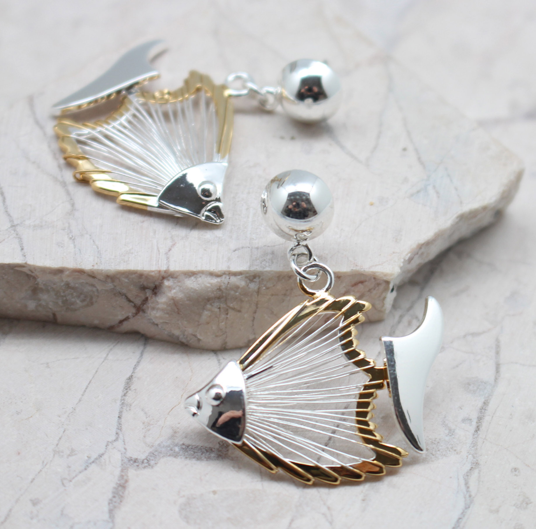 Wire Fish Earrings - Best of Everything