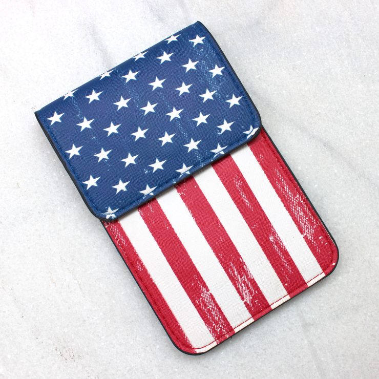 A photo of the American Flag Cross Body Purse product